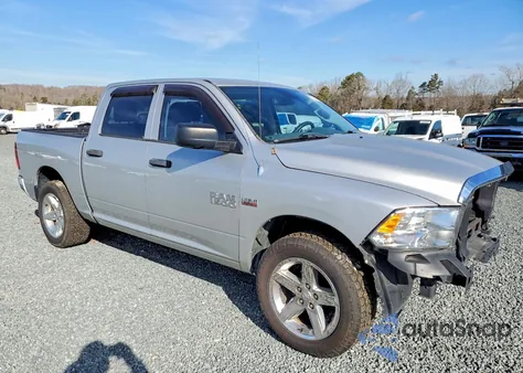 2013 Ram 1500 St z USA, uszkodzony, nr VIN 1C6RR7KT0DS708442